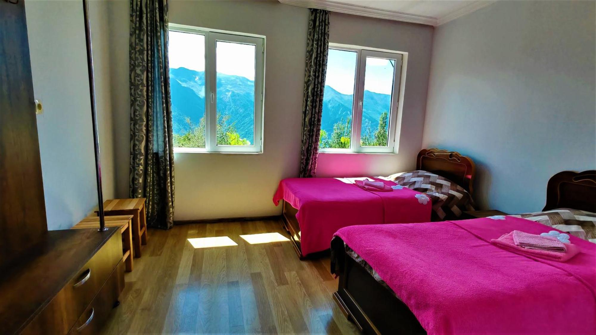 Gujejiani Guest House Mestia Ngoại thất bức ảnh